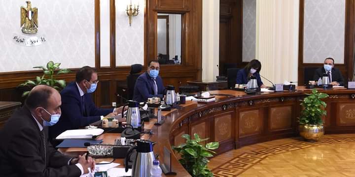 مدبولي يهنئ البرلمان بعودة الانعقاد ويُثمّن التنسيق مع الحكومة من أجل إنهاء التشريعات
