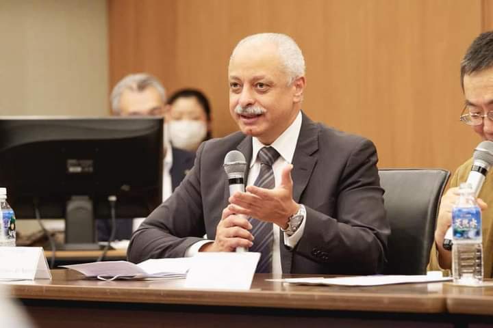 السفير المصري في طوكيو يشارك في حلقة نقاشية للترويج للمتحف المصري الكبير