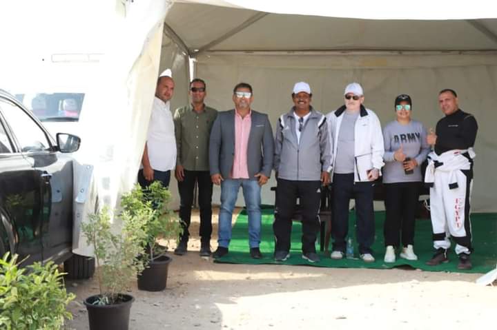 انطلاق فعاليات مهرجان القفز الحر بالمظلات sky seekers بالاهرامات