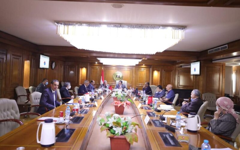 وزير التعليم العالي يترأس اجتماع مجلس إدارة صندوق رعاية المبتكرين والنوابغ