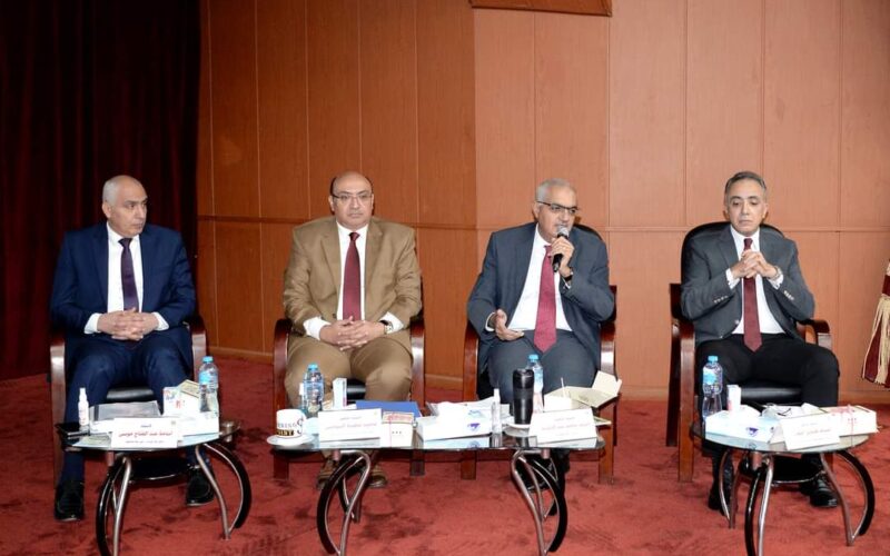 مجلس جامعة المنصورة يكرم فِرق العمل الفائزة بمسابقة المجلس الأعلى للجامعات