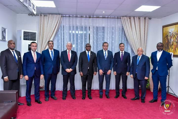 رئيس الوزراء الكونغولى يستقبل نائب وزير الإسكان ووفد شركة المقاولون العرب
