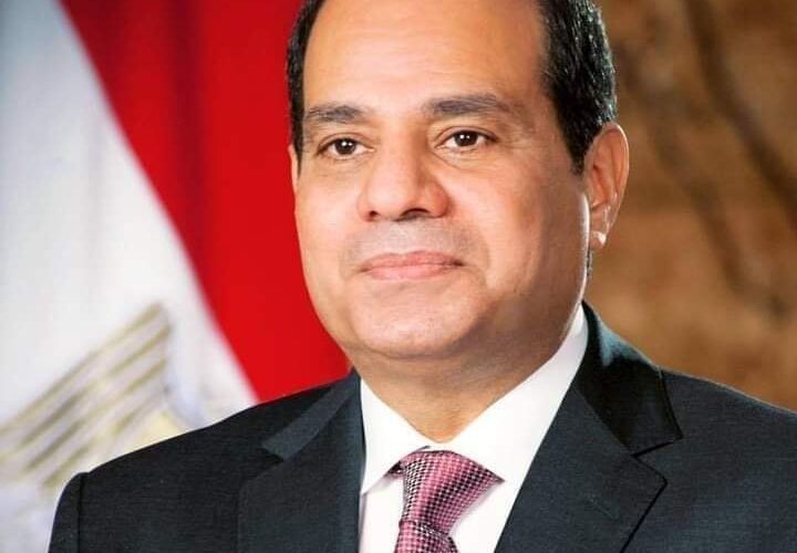 الرئيس السيسي يتوجه إلى بريطانيا للمشاركة في قمة الأمم المتحدة لتغير المناخ