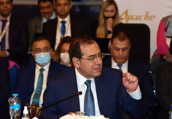 مبادرة لتوحيد الجهود لزيادة مشاركة شركات البترول في التنمية المجتمعية
