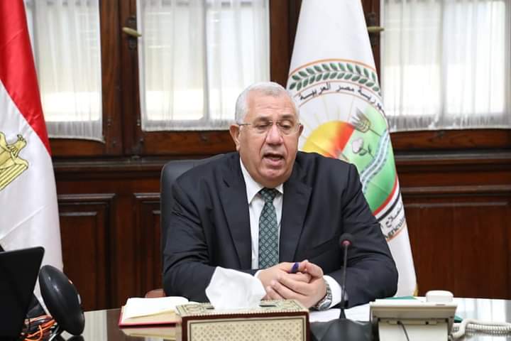 وزير الزراعة.. يشدد على الإنتهاء من منظومة الكارت الذكي وصرف الأسمدة ومنع التعديات على الأراضي الزراعية