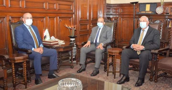 وزير الزراعة يتابع توجيهات “السيسي” على الأراضى الزراعية لإزالة أي تعديات