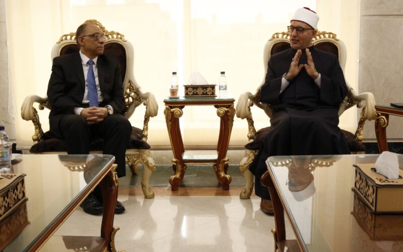أمين “البحوث الإسلامية”.. يستقبل الرئيس “القومي للصحة والسكان” ويناقشان التعاون العلمي وتنظيم برامج وأنشطة توعوية مشتركة 