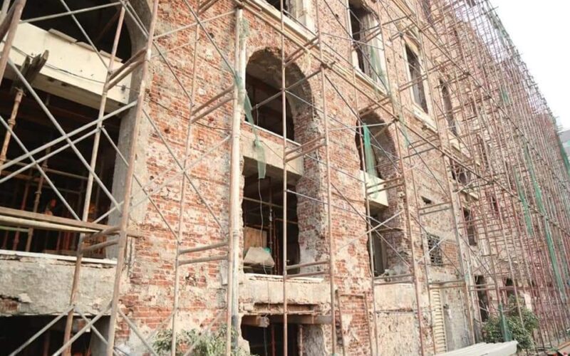 وزيرة الثقافة ومحافظ الدقهلية يتفقدان أعمال ترميم أوبرا المنصورة