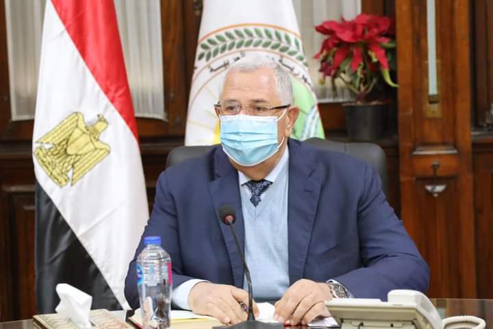 وزير الزراعة يبحث مع قيادات الوزارة الإسراع في تنفيذ تكليفات الرئيس السيسي خلال افتتاحات الصعيد