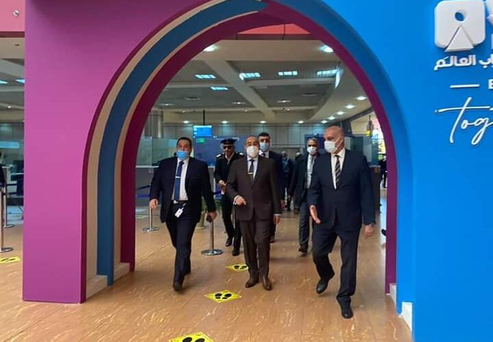 وزير الطيران يتفقد استعدادات مطار شرم الشيخ لاستقبال ضيوف منتدى شباب العالم