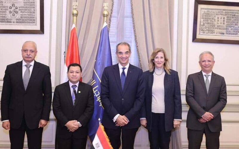 وزير الاتصالات يشهد توقيع اتفاق تعاون لمنح الماجستير فى تحليل الأعمال ضمن مسار التكنولوجيا المالية من جامعة العلوم الماليزية USM