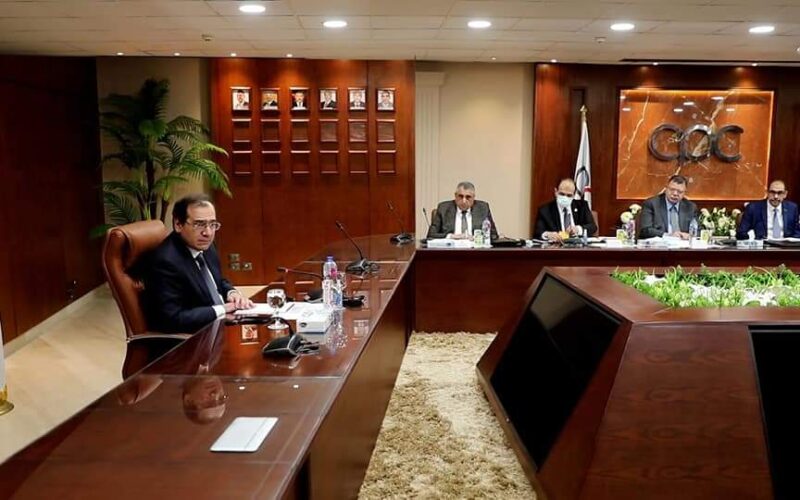 وزير البترول يتباحث مع وفد شركة SAP العالمية للبرمجيات أخر مستجدات  التحول الرقمي في مصر