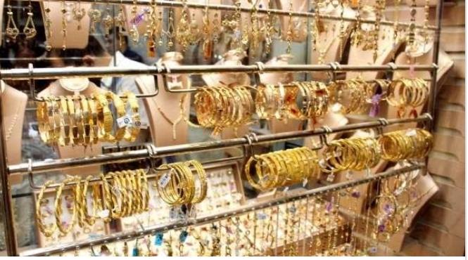 الذهب يسقط.. تراجع أسعار الذهب اليوم في مصر 