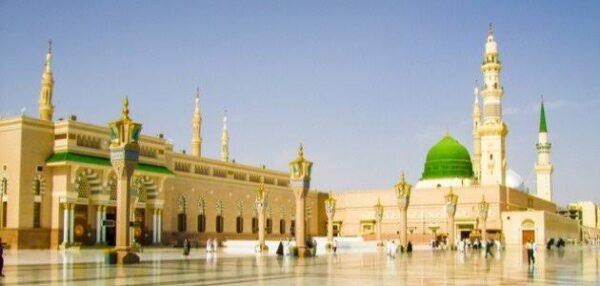 بناء جامع ابن طولون.. احتراق المسجد النبوي.. تعرف على أبرز ما وقع في «12 رمضان»