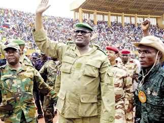 ما السبب وراء تدخل روسيا وفرنسا في انقلاب النيجر؟