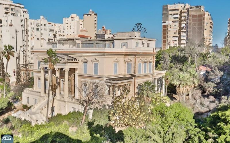 قصر قرداحي.. كنز عالمي على طراز المعابد اليونانية.. 5 معلومات لا تعرفها عنه