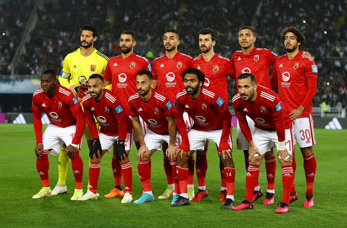 الأحمر يتفوق.. تاريخ مواجهات الأهلي واتحاد العاصمة الجزائري