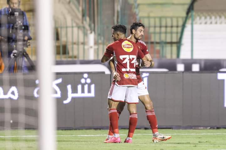 بعد الاخفاق الأفريقي.. الأهلي يصالح جماهيره بالفوز على ذئاب الجبل