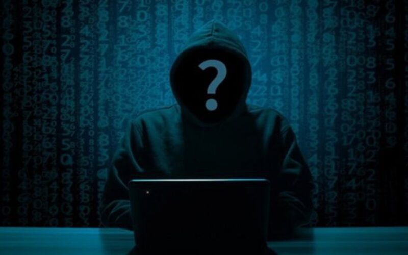 5 خطوات للتعامل مع الابتزاز الإلكتروني..اتبعيها ومتخافيش