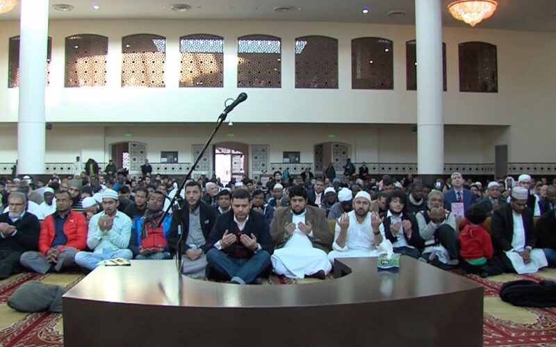 رمضان في الأرجنتين.. صيام 8 ساعات وسط حلقات الذكر.. ودروس للتعرف على الثقافة الإسلامية