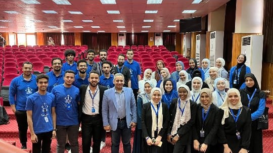فريق IEEE-Al Azhar يعزز الوعي الطلابي حول الذكاء الاصطناعي