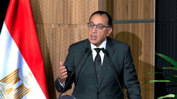 قرار وكالة فيتش برفع التصنيف الائتماني لأربع بنوك مصرية