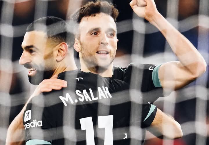 مانشستر سيتي يعود للانتصارات.. وليفربول يكتسح بخماسية وصلاح المتصدر يصنع ويسجل