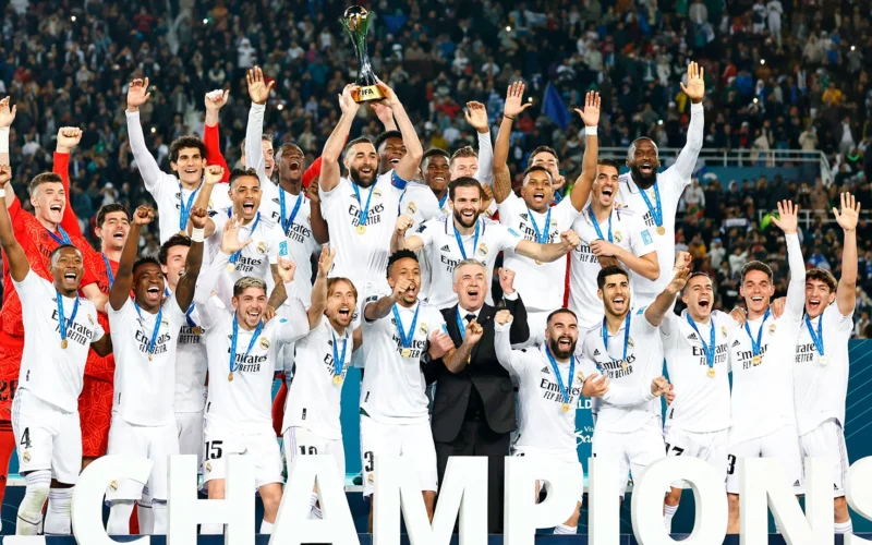 الملكي الإسباني يتوج بكأس الإنتركونتيننتال بعد فوزه على باتشوكا بثلاثية نظيفة